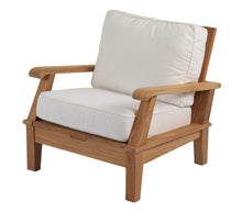 Load image into Gallery viewer, Hamptons Club Chair
