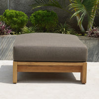 Rae Ottoman