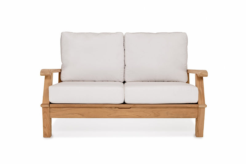 Hamptons Loveseat