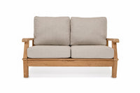 Hamptons Loveseat