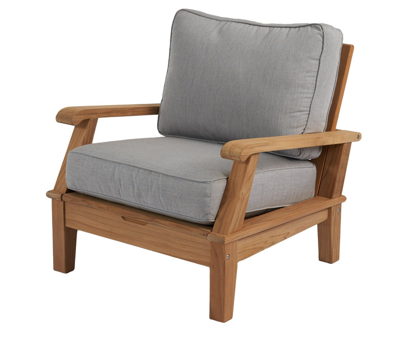 Hamptons Club Chair
