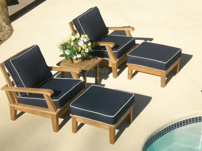 Hamptons Ottoman